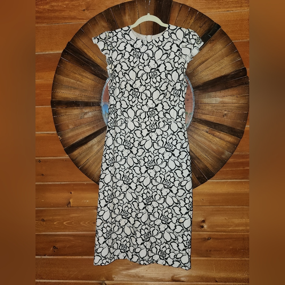 H&M black and white floral lace